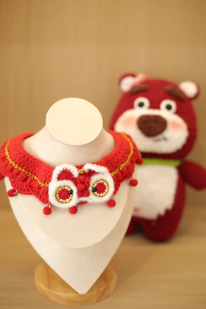 宠物猫咪项圈新年围脖龙年猫猫项圈狗狗项圈可爱口水巾拜年装饰品