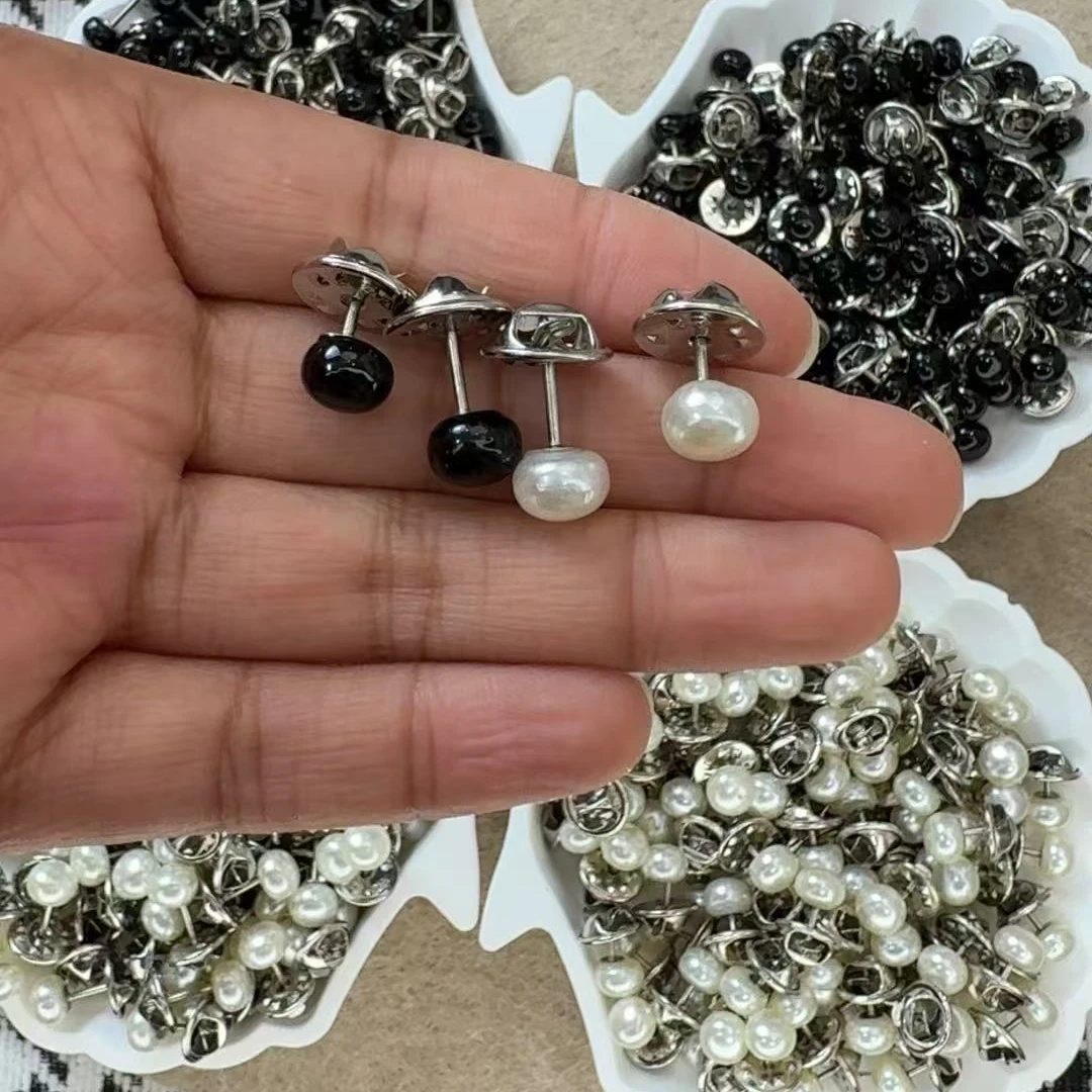 窗帘花边辅料珍珠免钉口黑白2色衣服防漏光面，直径8毫米；针有长短