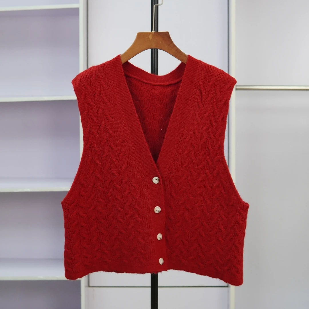 027 新品麻花坎肩时尚马夹欧货叠穿毛衣加厚v领短款休闲复古上衣