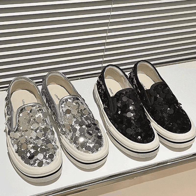 晶姐-39-57156     时尚潮流休闲百搭镶闪片懒人一脚蹬纯色休闲鞋