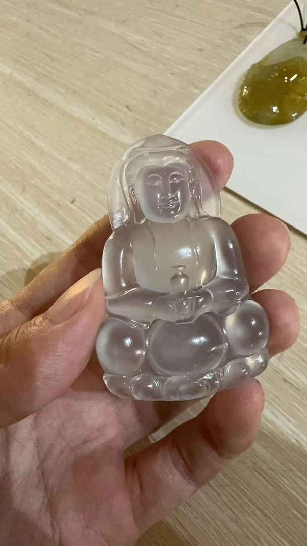 天然翡翠观音吊坠