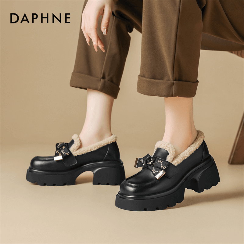 达芙妮女式百搭粗跟防滑圆头气质秋冬加绒加厚保暖一脚蹬乐福鞋rs