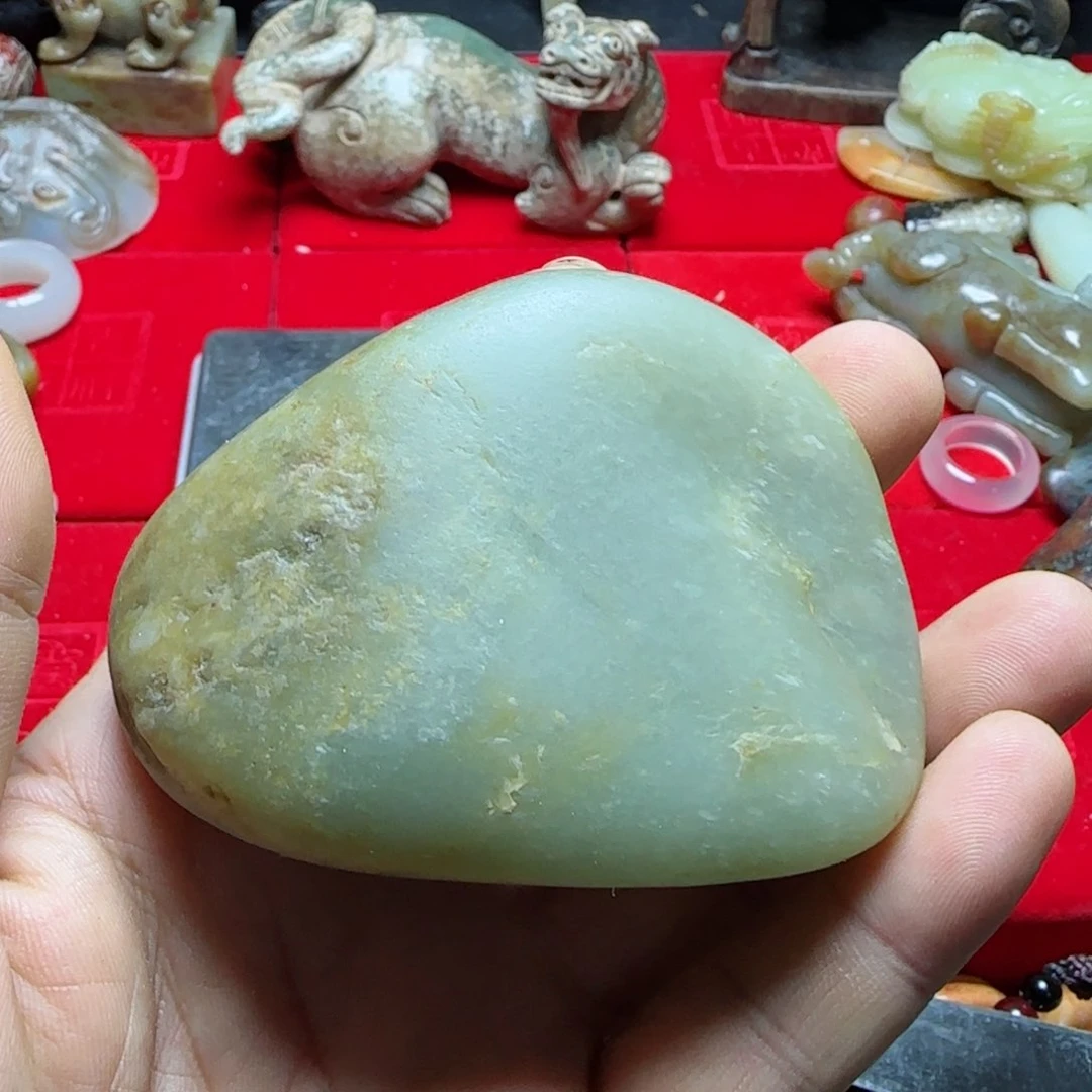 和田玉挂件未镶嵌骑*者