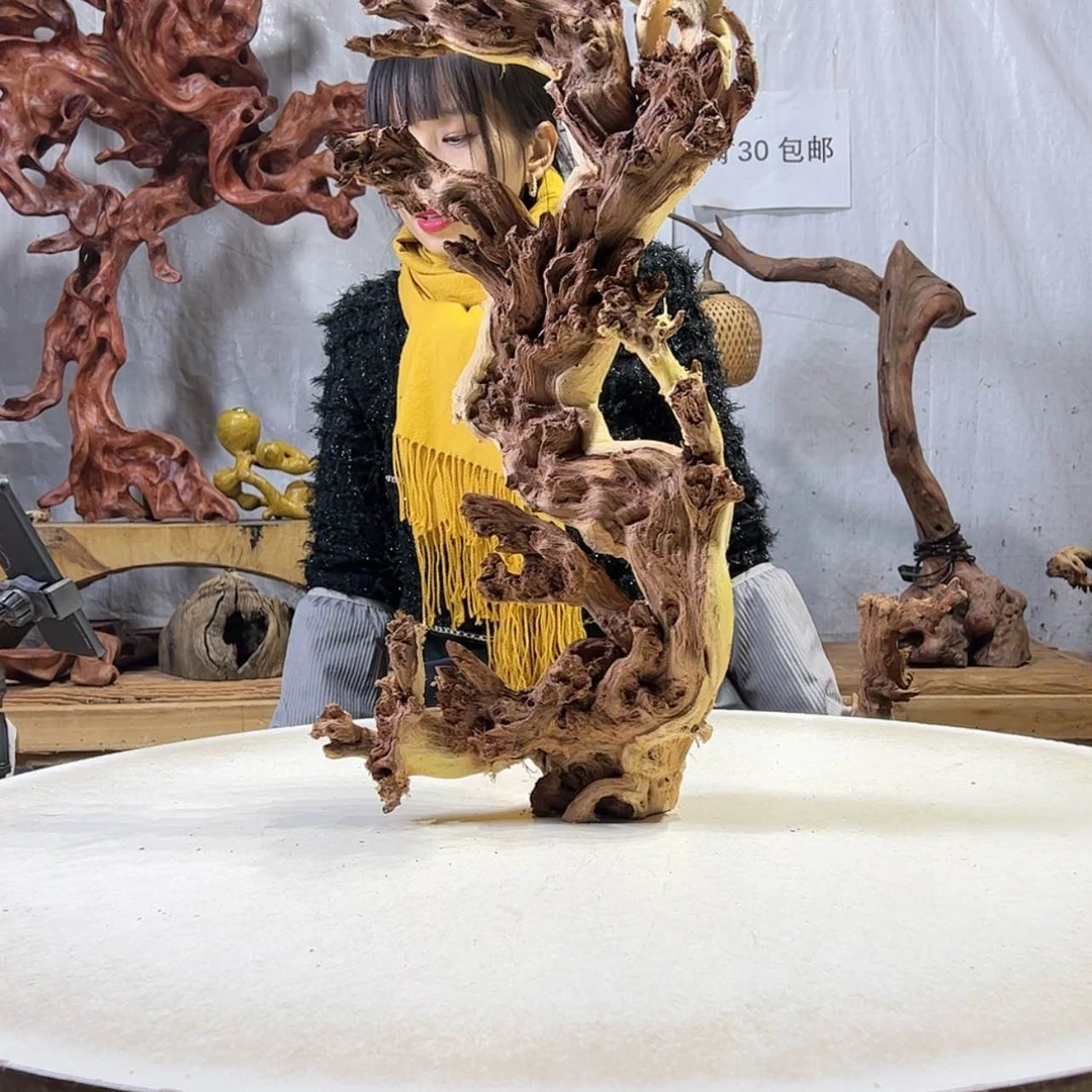 【闪购商品】雕刻木材青*734