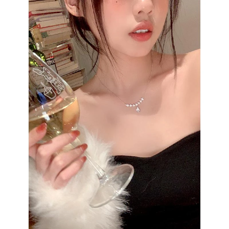 钛钢项链 星星锆石项链女轻奢高级锁骨链爆款毛衣链0458