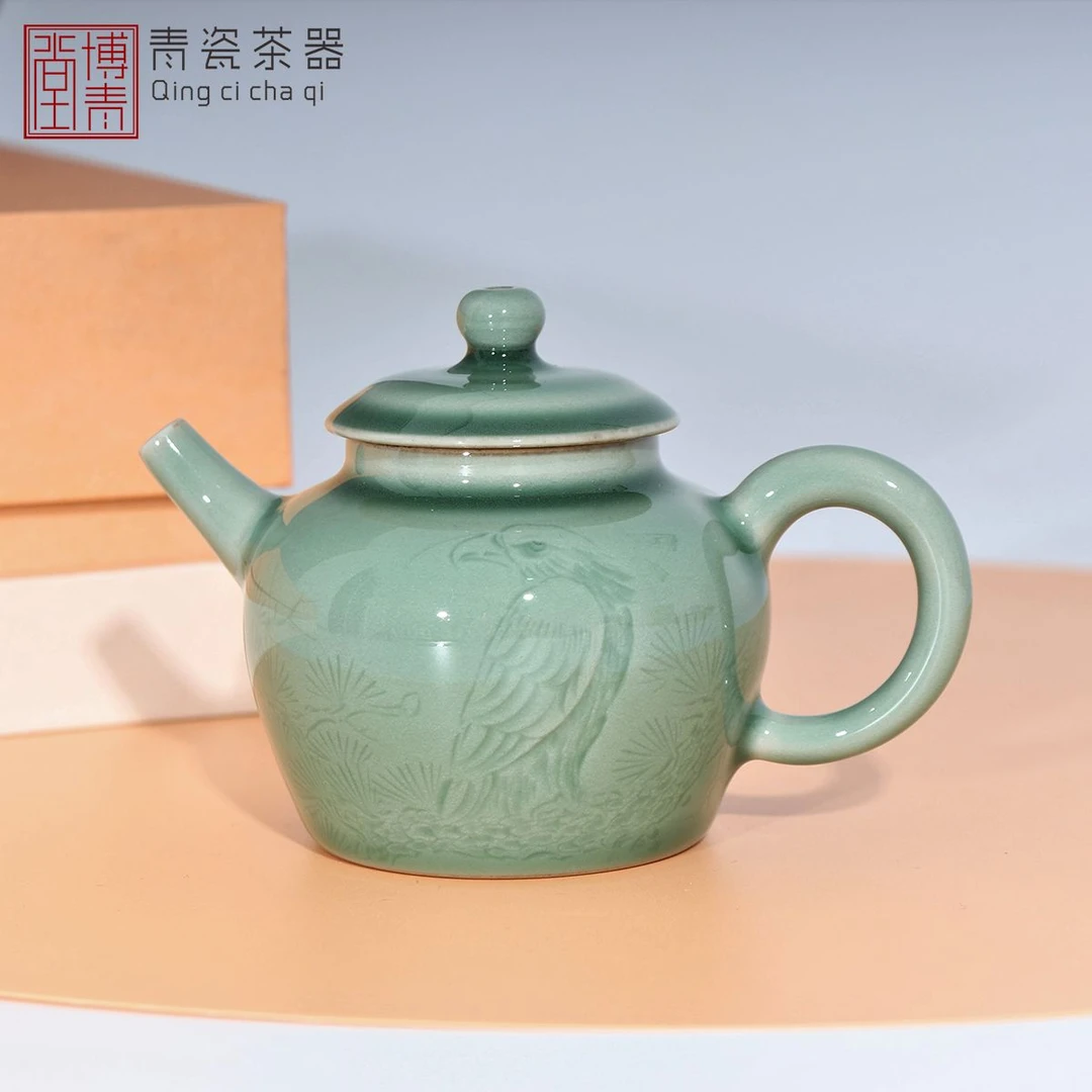 龙泉青瓷大师彭友权手工壶梅子青釉小壶纯手工制作篆刻泡茶壶