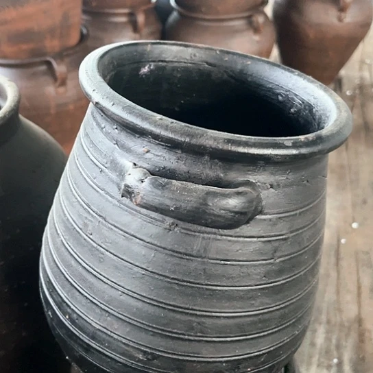 红陶20CM（含）-50CM（不含）450号24×16黑瑕