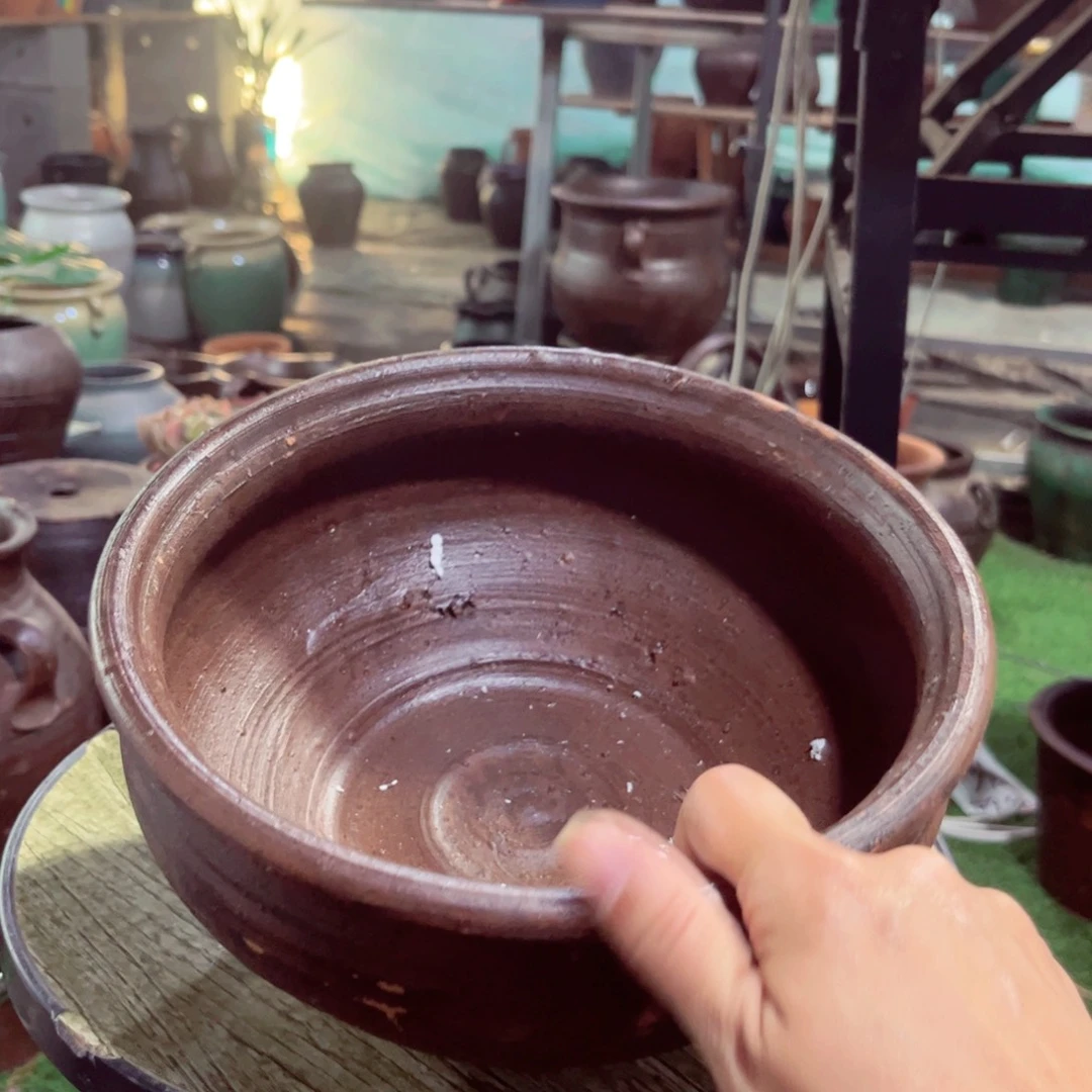 红陶20CM（含）-50CM（不含）110号10×21咖无孔