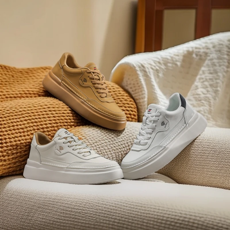 秋季新款男款板鞋简约百搭时尚透气系带低帮软底皮面舒适网红潮鞋