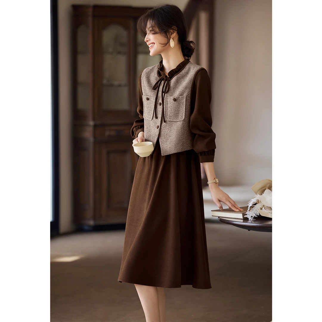 XWI/欣未气质通勤马甲连衣裙两件套装秋季百搭大牌裙子04753