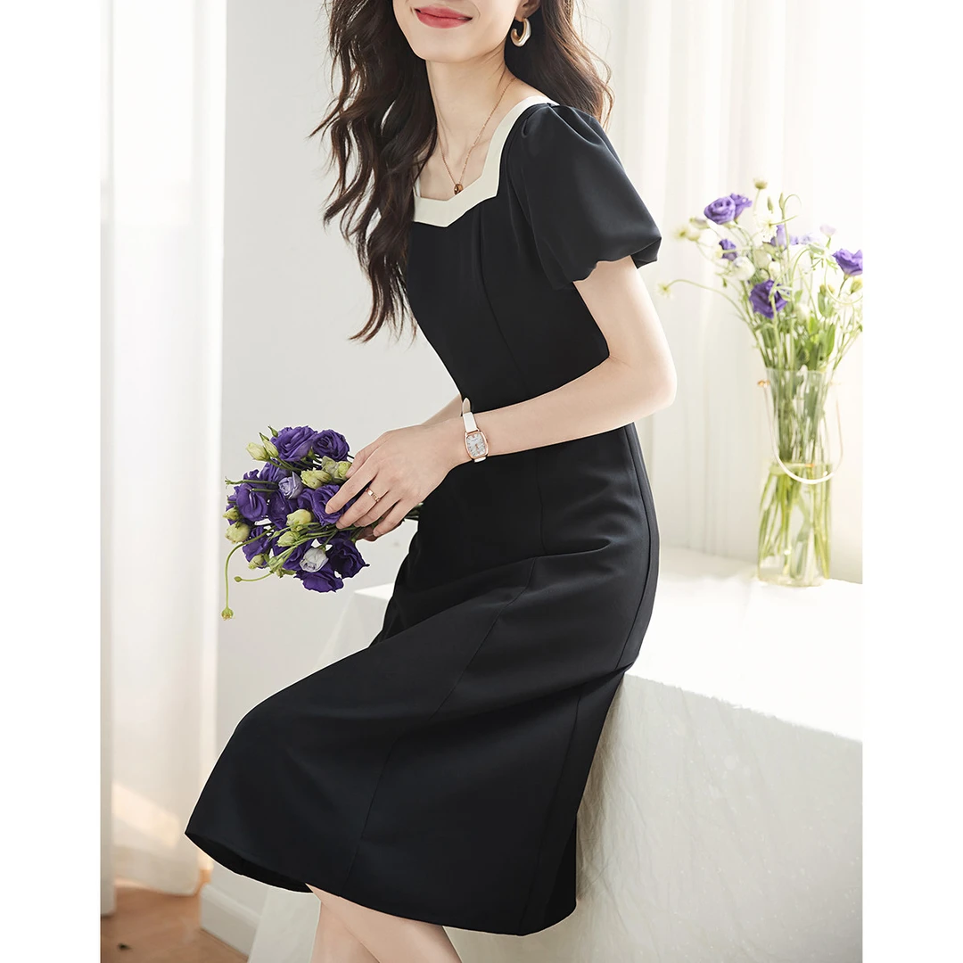 沫晗依美24夏新款法式优雅撞色拼接泡泡袖薄款连衣裙气质修身裙子