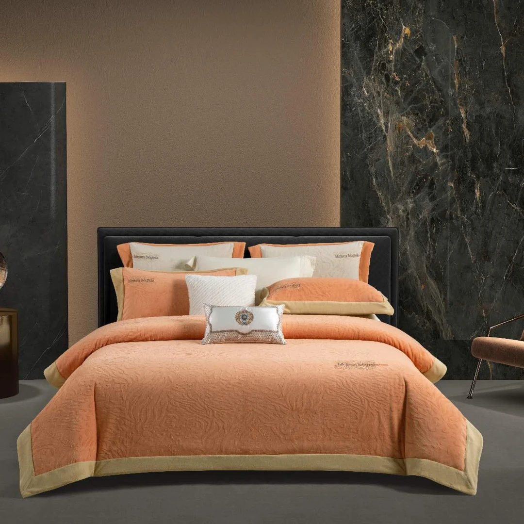 牛奶绒四件套 加厚保暖高克重纯色被套床上用品加绒被舒适柔软