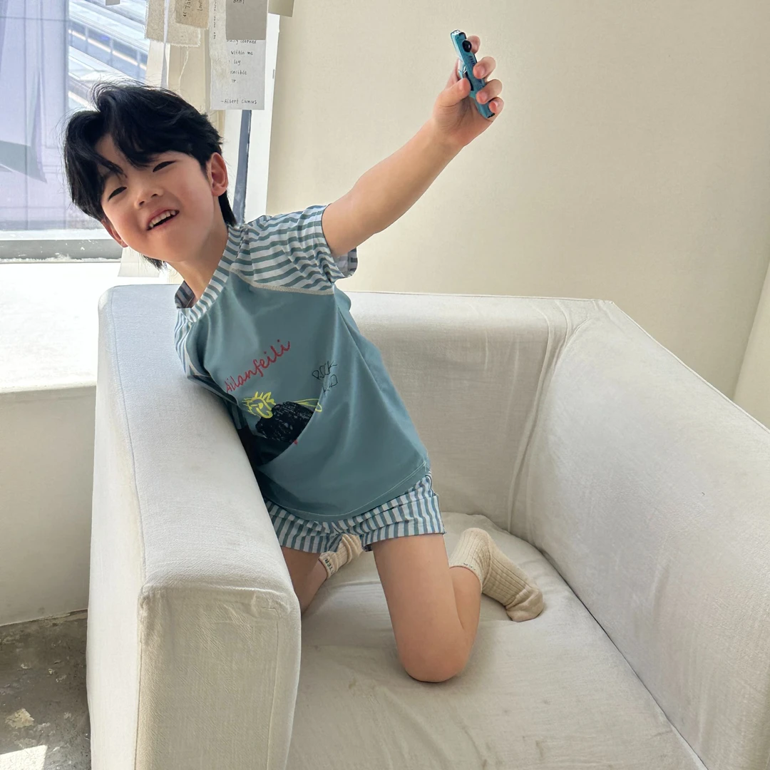 ins风韩国男宝泳衣裤游泳卡通泳装休闲婴儿宽松小孩1-3岁长袖训练