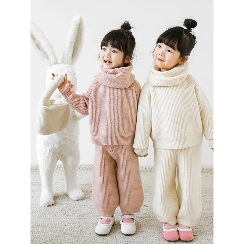 清 幼悠温馨摇篮秋冬保暖加厚款冬季儿童纯色洋气毛衣套装D2135