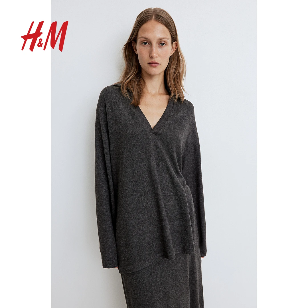 HM女装T恤秋季新款柔软舒适休闲宽松翻领直筒长袖上衣1261600