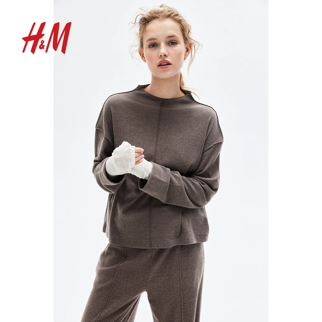 HM女装秋季新品时尚接缝气质小高领宽松款休闲针织衫1247722