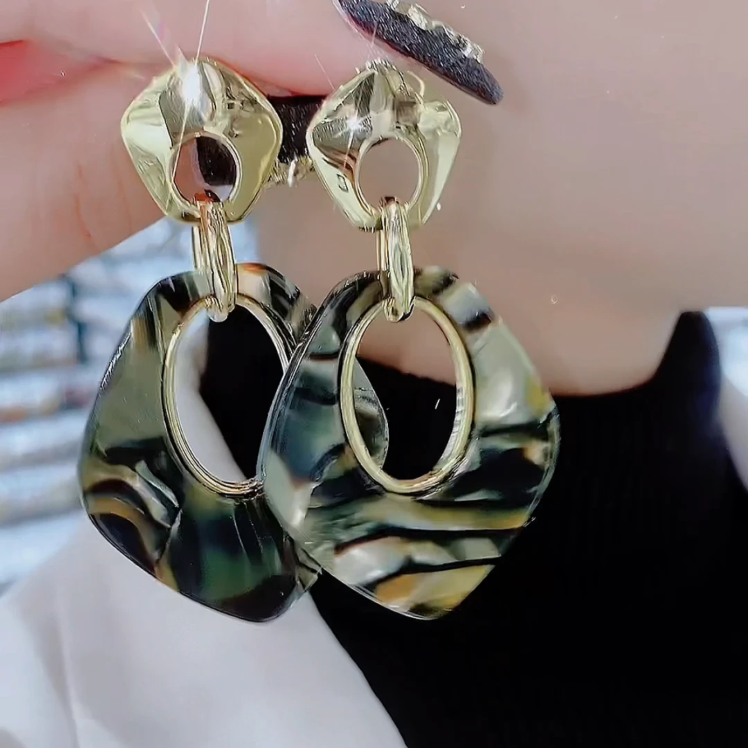 铜合金亚克力耳饰 402-气质法式轻奢耳圈港风风格大气上档次耳环