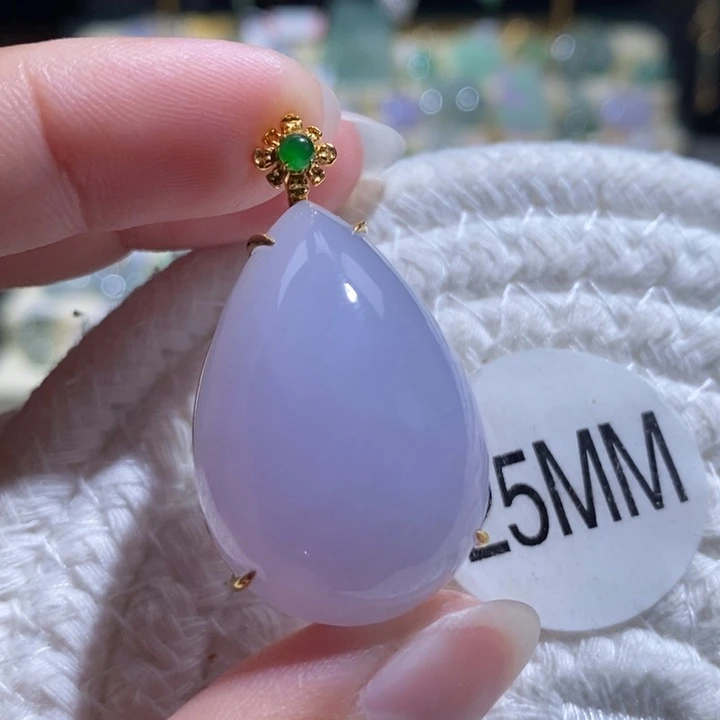 【闪购商品】翡翠吊坠(不含链)18K金镶嵌