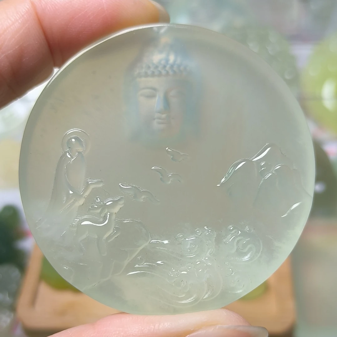 天然岫玉精品高冰透悟道佛观天下影雕阴雕挂件吊坠