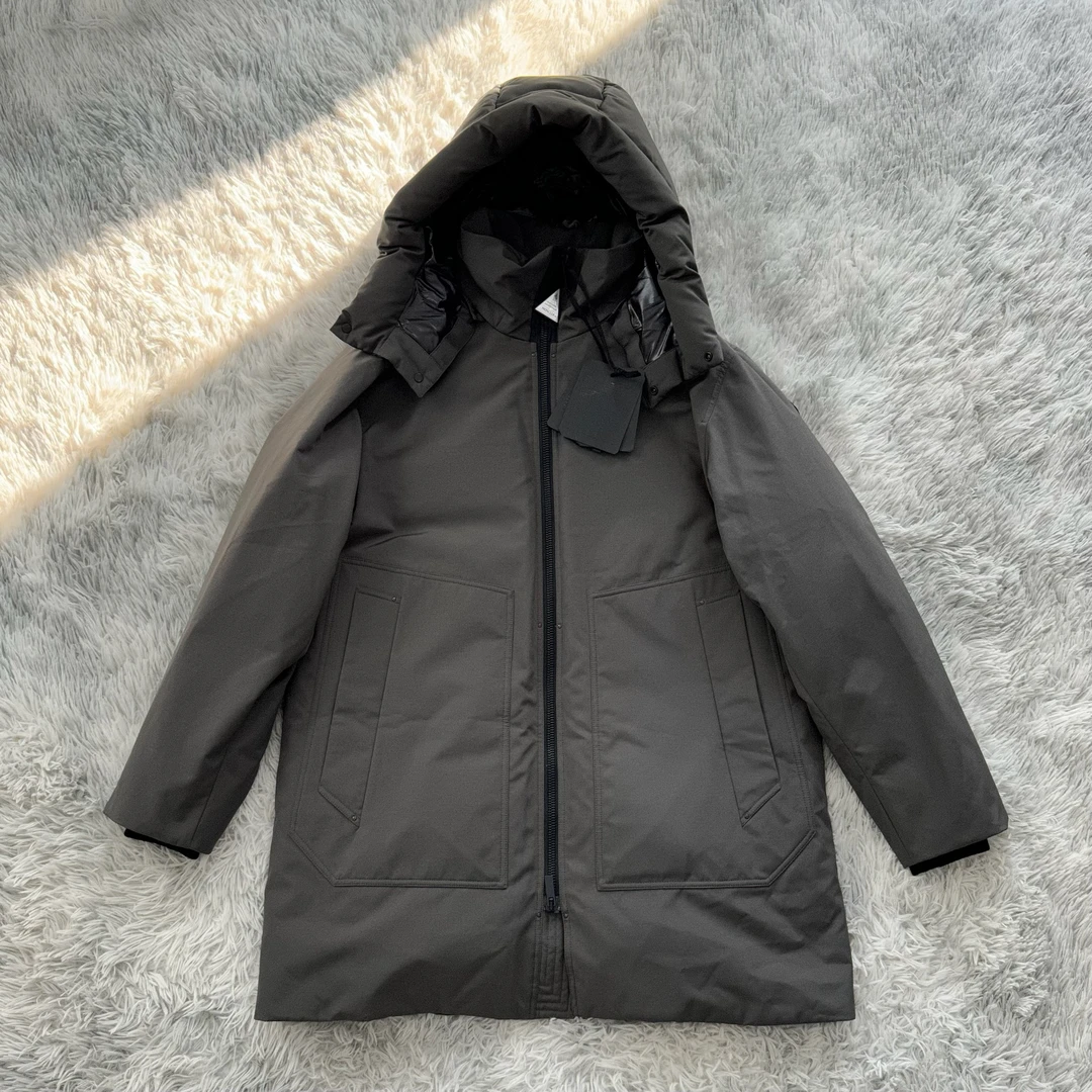 【4折】Moncler蒙口Matt Black商务系列长款羽绒服 专柜14000