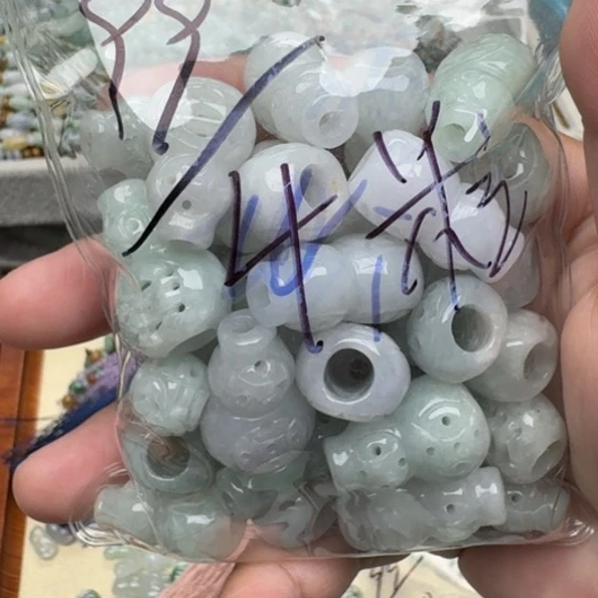 翡翠挂件未镶嵌福利