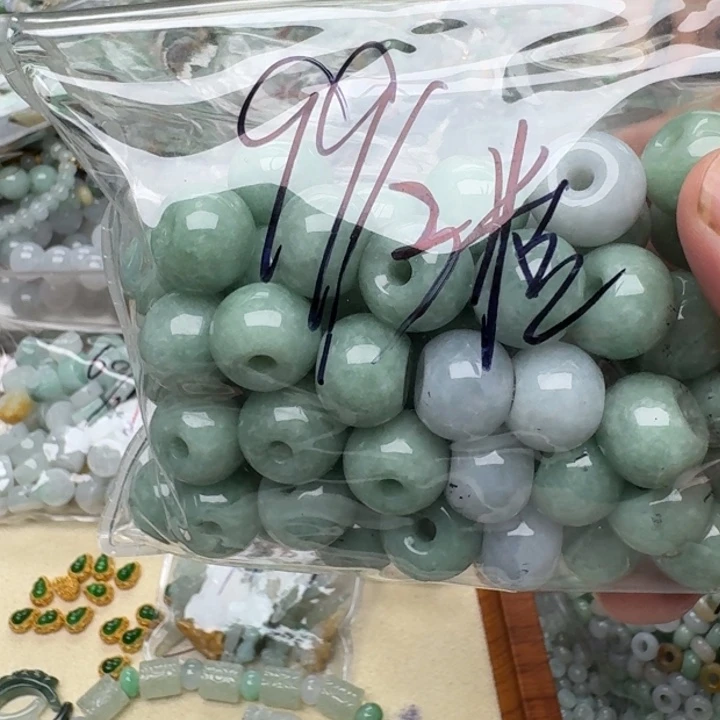 翡翠颈饰未镶嵌福利