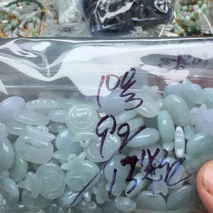 翡翠颈饰未镶嵌福利