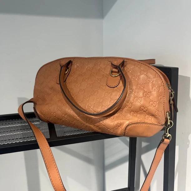 95新 GUCCI/古驰 GUCCI单肩斜挎包/4364385