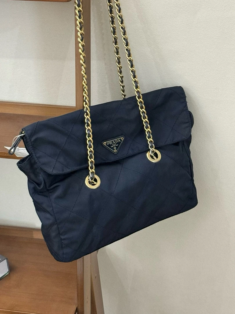 95新 Prada/普拉达 prada降落伞斜挎包/4794567