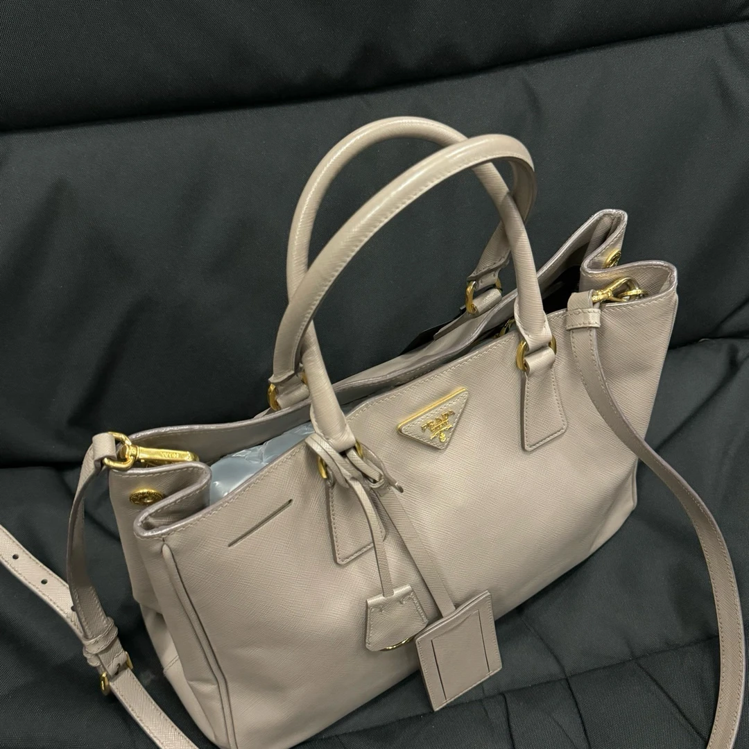 95新 Prada/普拉达 prada大象灰杀手包/10294866