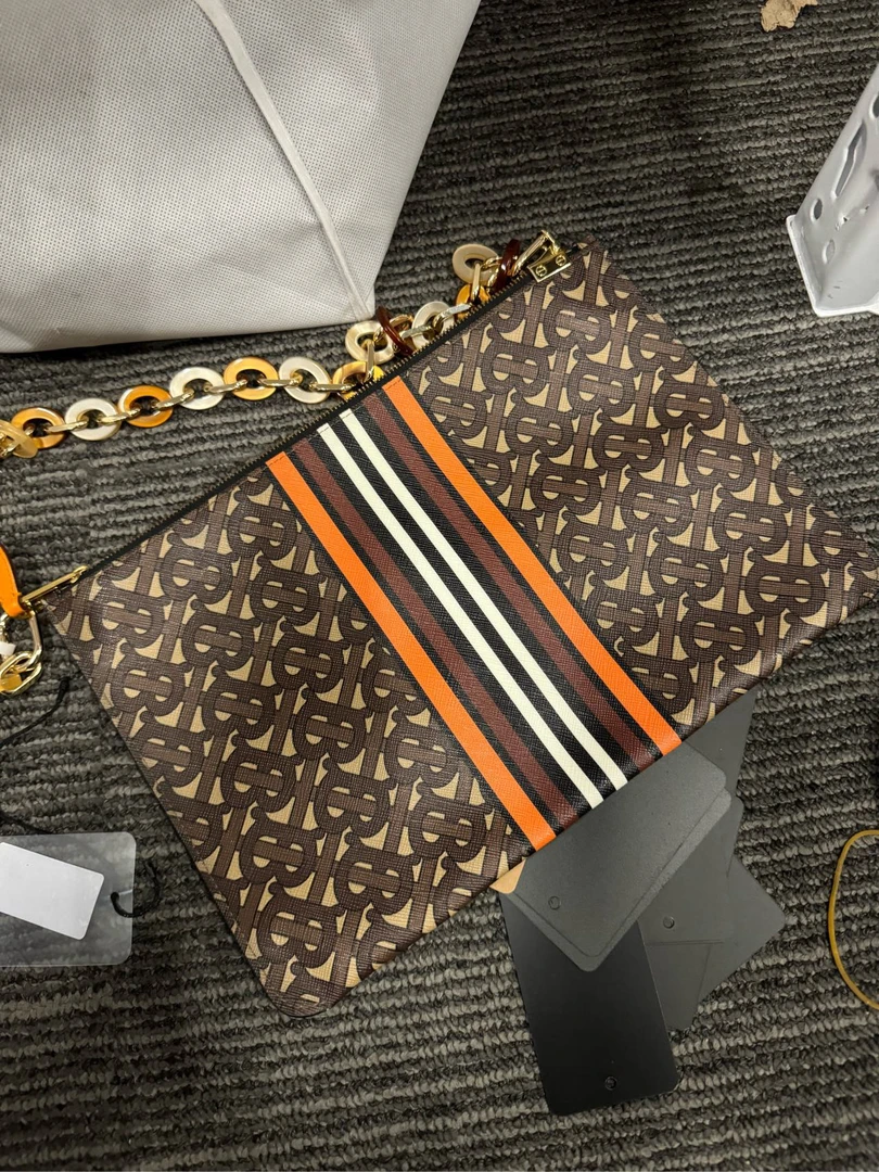 99新 BURBERRY/博柏利 巴宝莉手拿包/10294833