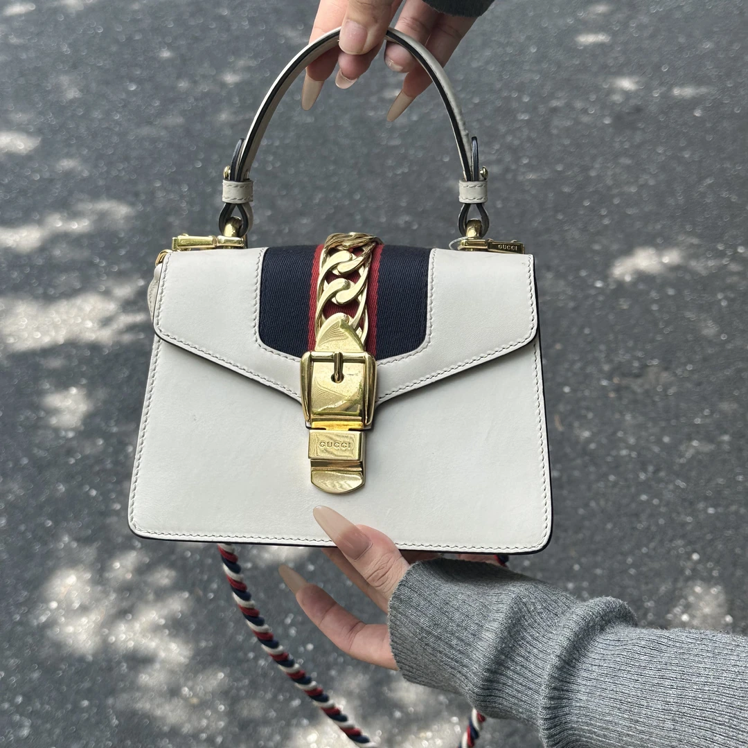 95新 GUCCI/古驰 Gucci白色小号塞尔维亚单肩包/17995