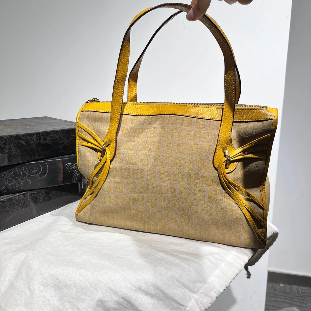 95新 FENDI/芬迪 fendi黄色老花单肩手提包/3990350