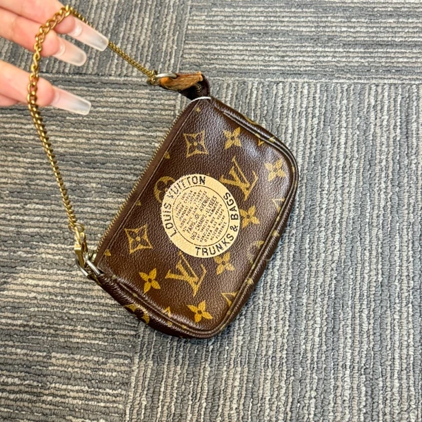 95新 LouisVuitton/路易威登 lv mini老花限定徽章麻将包/4877834