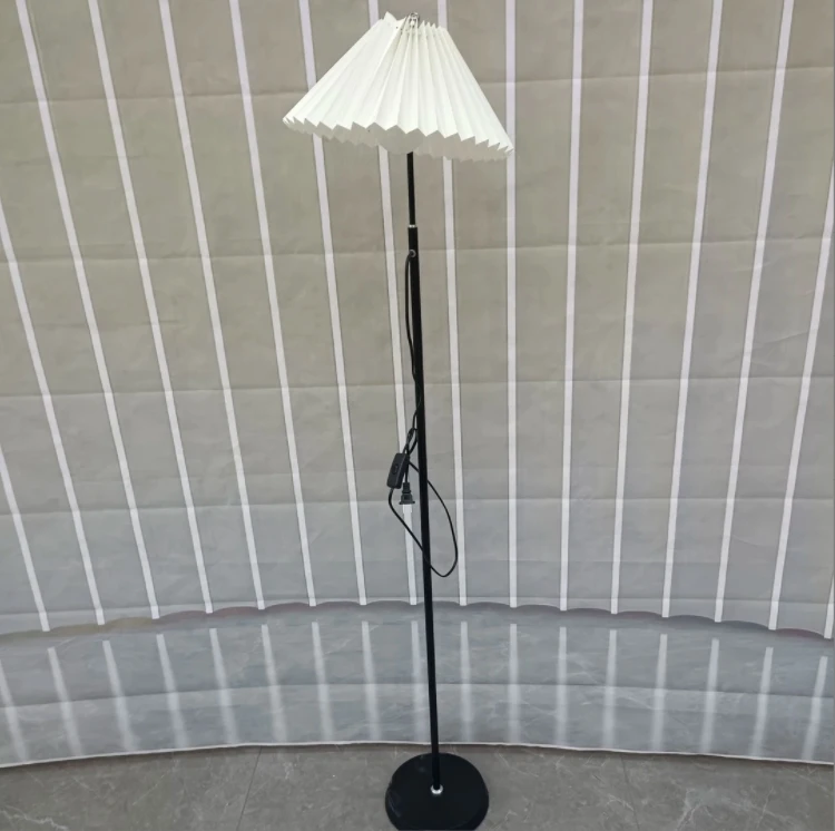 落地灯北欧家居轻奢客厅沙发卧室床头墙角