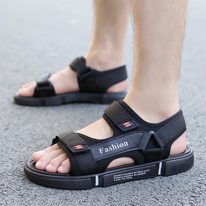 凉鞋男款开车专用网红爆款年轻防滑软底防滑防臭两用高档次沙滩鞋