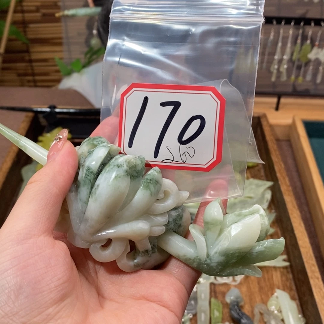 蛇纹石玉发饰未镶嵌锐