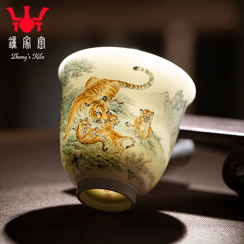 钟家窑名师钟辉老师手绘粉彩《五福临门》送礼收藏高端主人杯