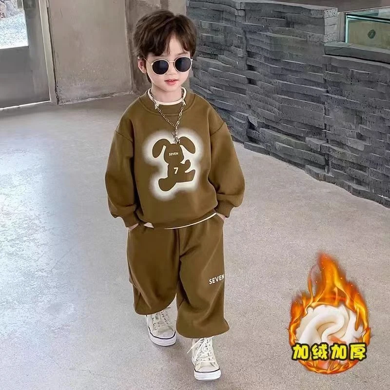 男童秋冬套装加绒2023新款帅气洋气儿童印花保暖冬装男宝两件套潮