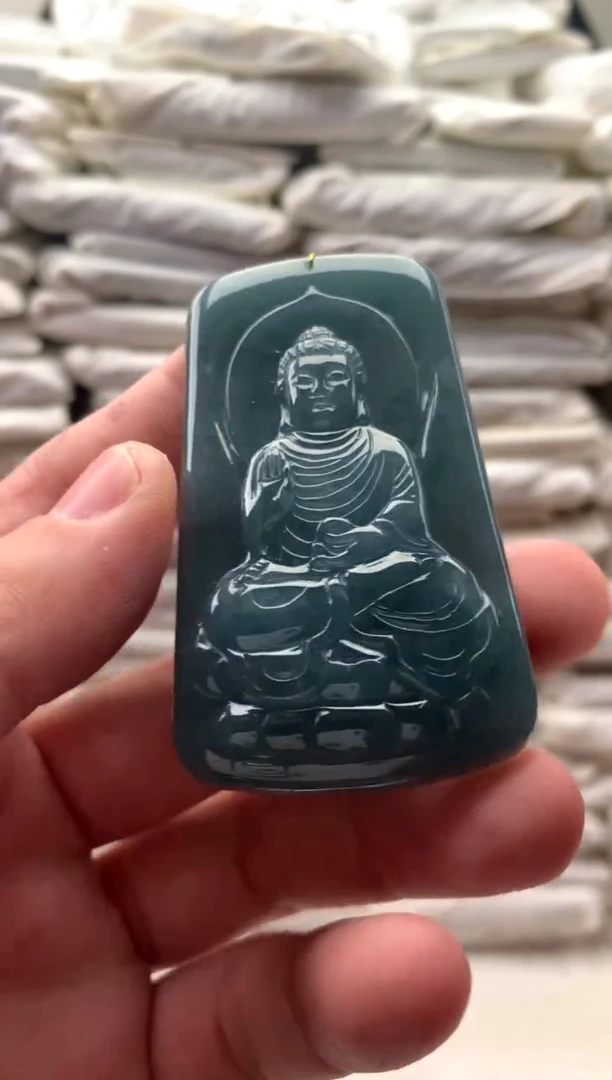 【闪购商品】翡翠颈饰未镶嵌阿弥陀佛