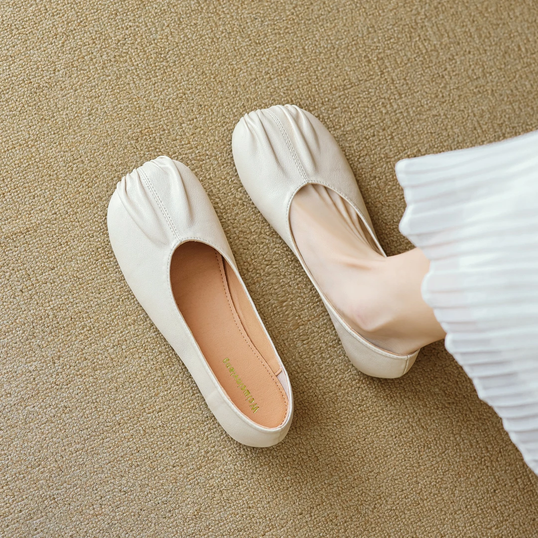 圆头百搭单鞋女2025年平底褶皱一脚蹬复古软底玛丽珍鞋