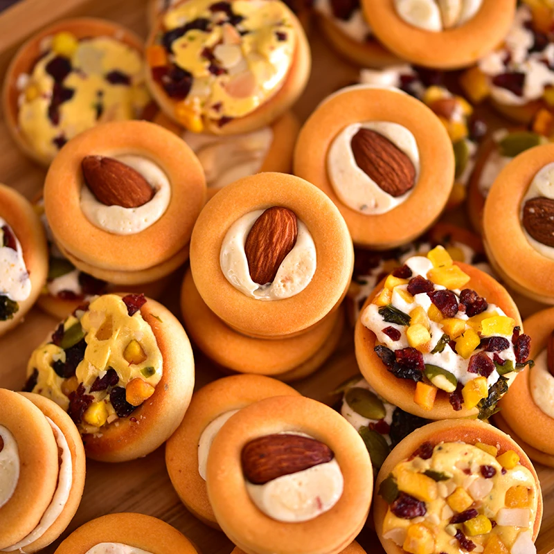 巴旦木坚果小饼多口味夹心牛轧饼干披萨小饼儿童零食小吃曲奇400g