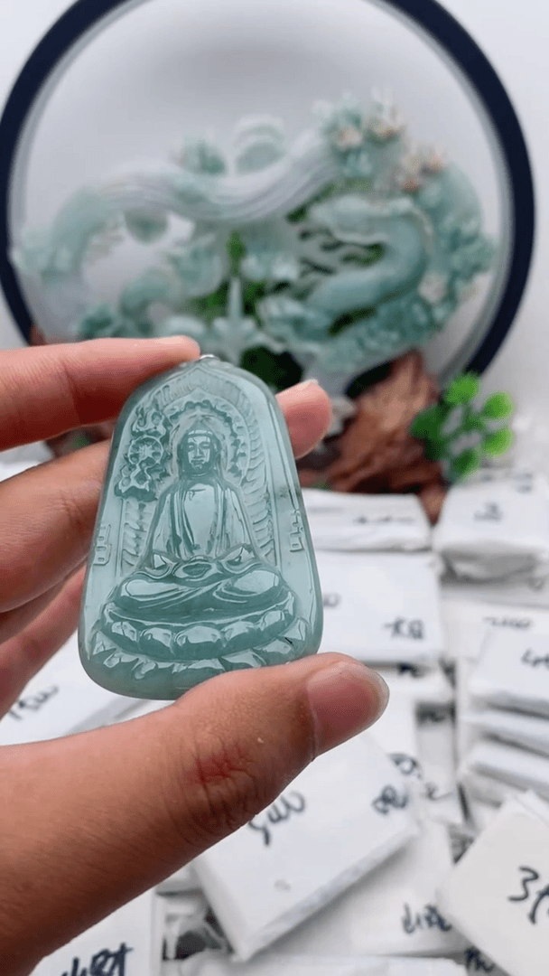 【闪购商品】翡翠颈饰未镶嵌888888888