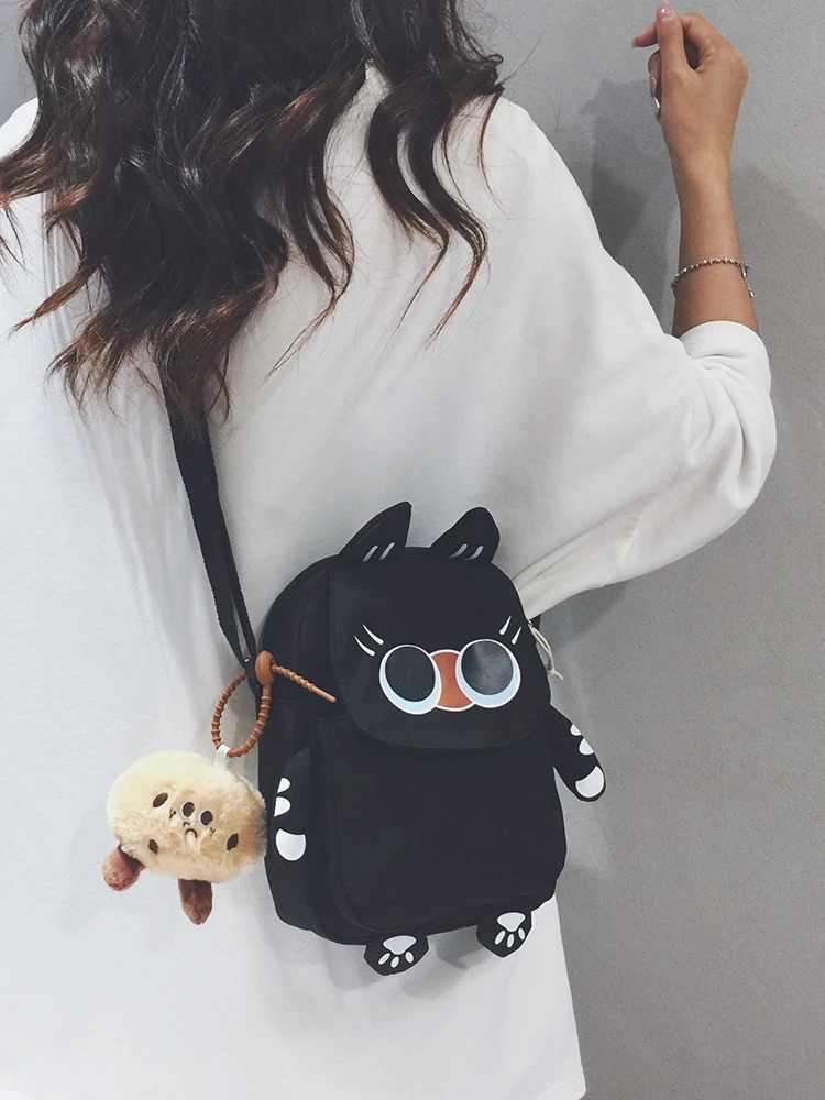 可爱布小包包女2024新款个性小众包儿童卡通斜挎包潮