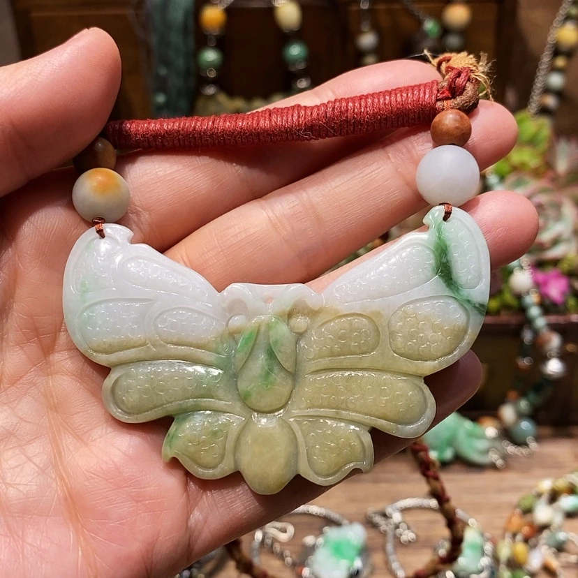 【闪购商品】翡翠颈饰未镶嵌