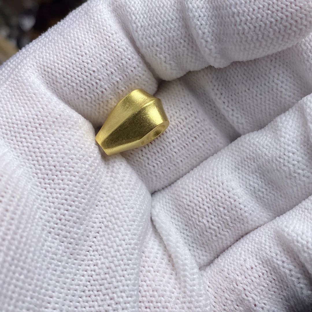 925银银制品 古法银度金鲨鱼背三通 对孔9mm 厚8mm 文玩手串配饰