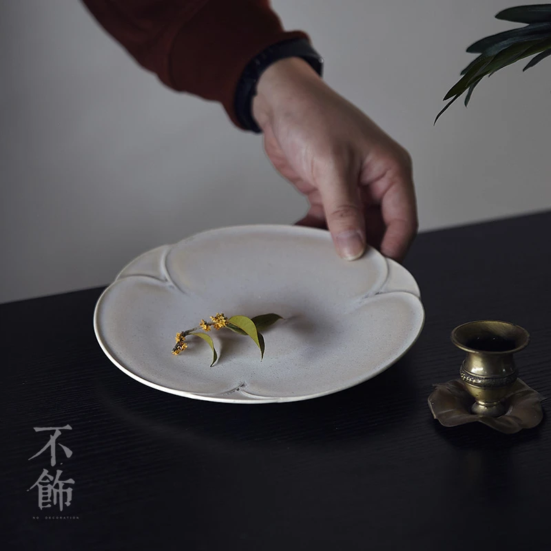 【精致复古】莲沼灰花蕾陶瓷西餐盘 高级感手作沙拉盘 点心碟