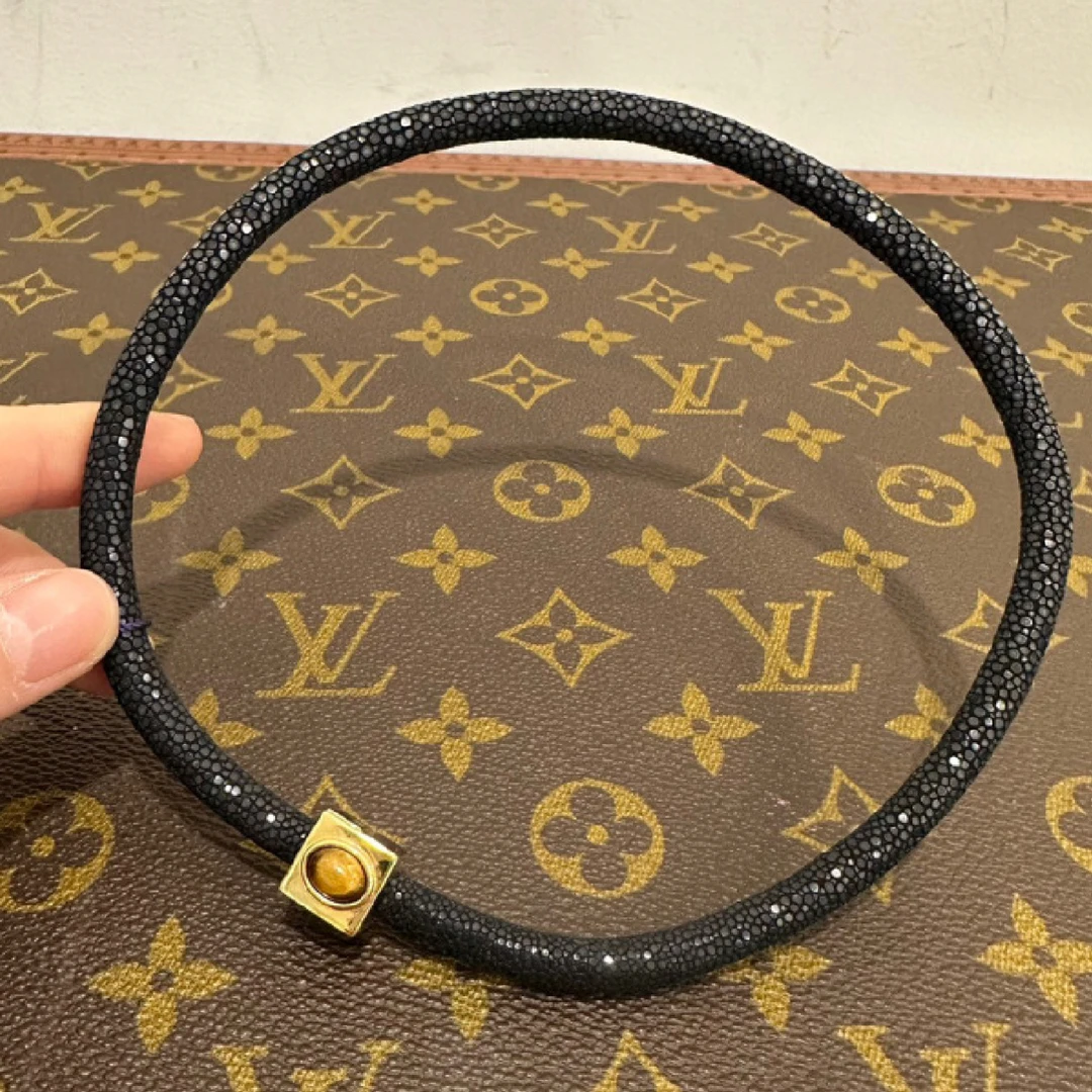 95新 FENDI/芬迪 芬迪项圈黑色Choker
