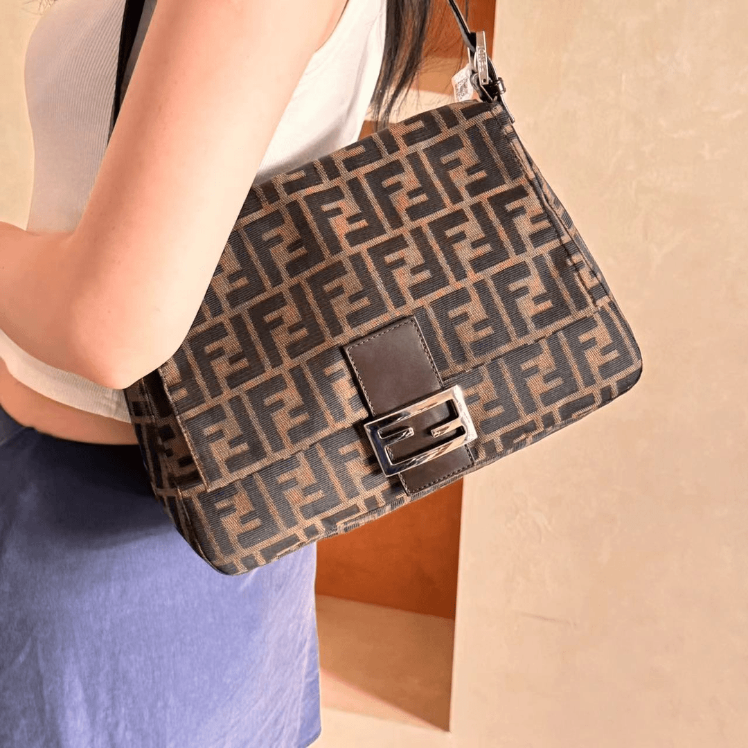 95新 FENDI/芬迪 单肩斜挎包
