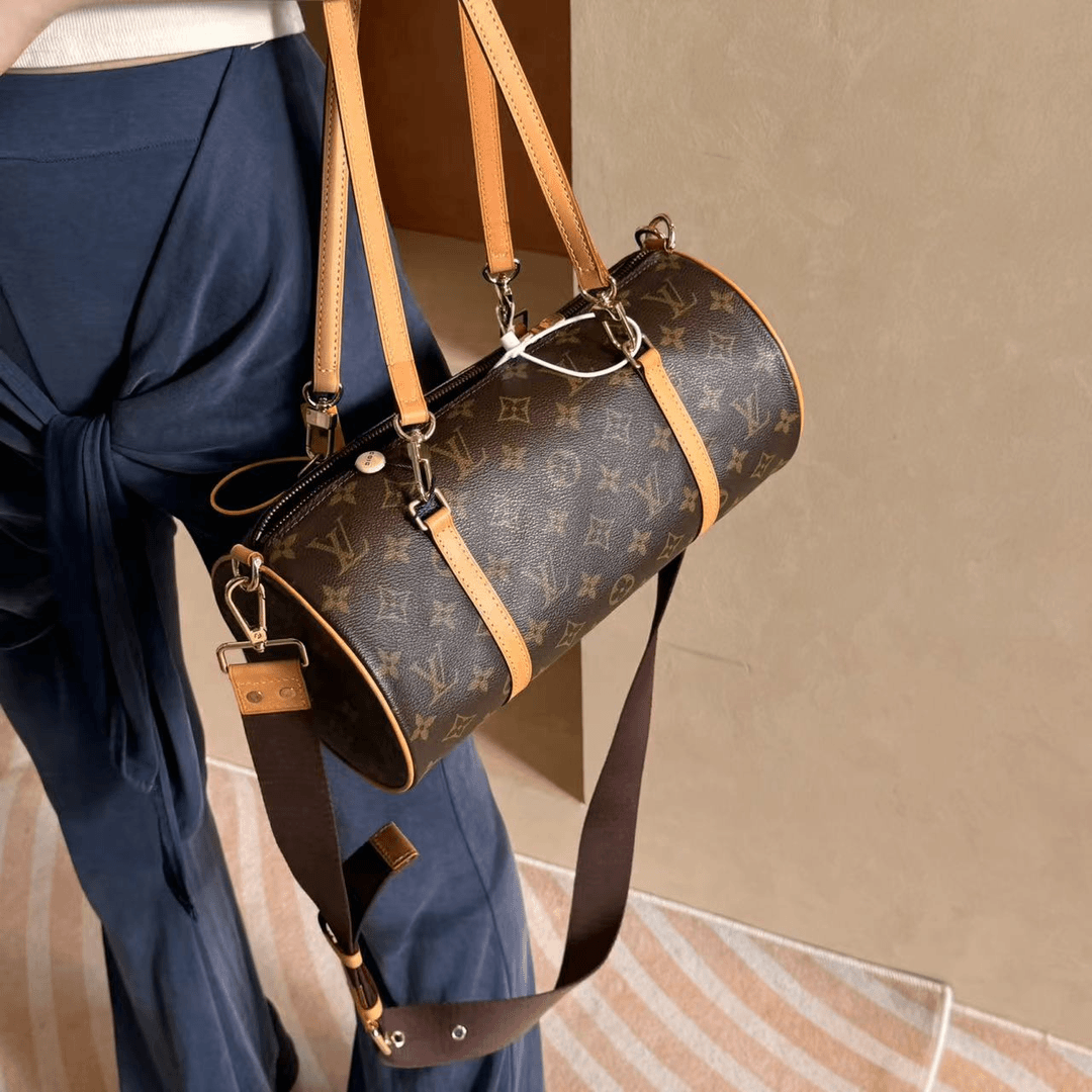 95新 LouisVuitton/路易威登 单肩斜挎包
